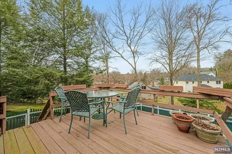 888 Roberts Court Franklin Lakes NJ 07417