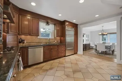 333 Libby Avenue Ridgewood NJ 07450