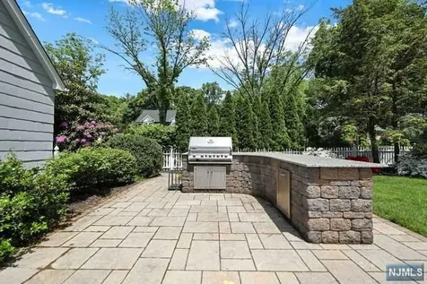 333 Libby Avenue Ridgewood NJ 07450