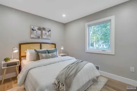 631 Maxwell Place Ridgewood NJ 07450