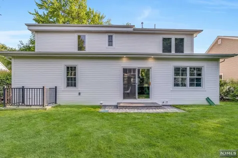 631 Maxwell Place Ridgewood NJ 07450
