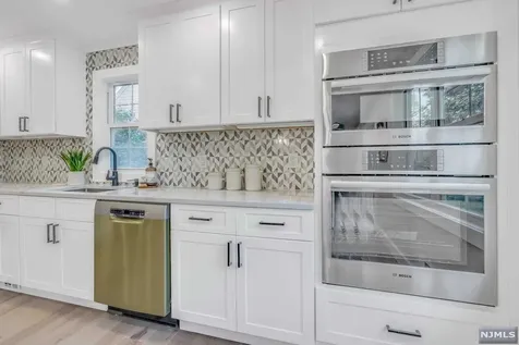 631 Maxwell Place Ridgewood NJ 07450