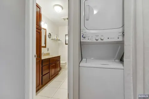 103 River Road Nutley NJ 07110