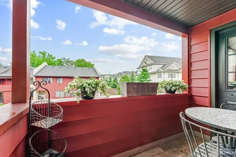 103 River Road Nutley NJ 07110