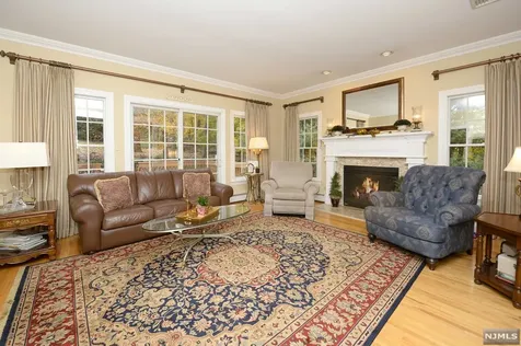 95 Dorothy Drive North Haledon NJ 07508