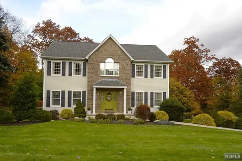 95 Dorothy Drive North Haledon NJ 07508