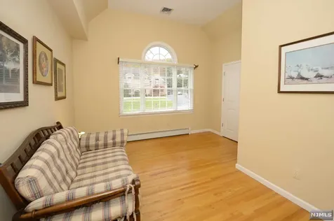 95 Dorothy Drive North Haledon NJ 07508