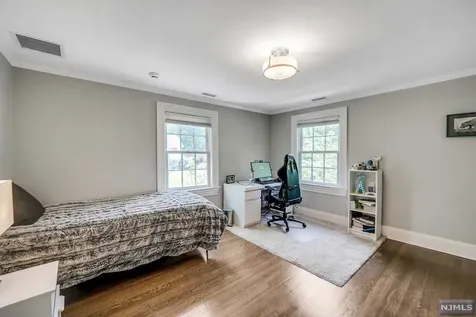 141 Avondale Road Ridgewood NJ 07450