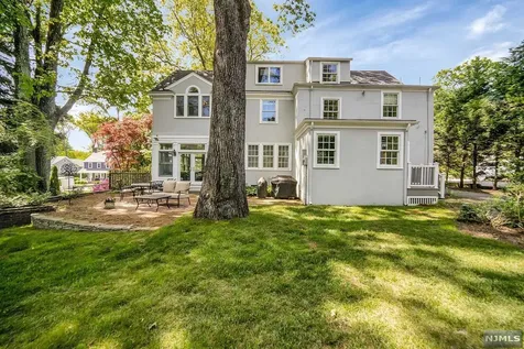 141 Avondale Road Ridgewood NJ 07450