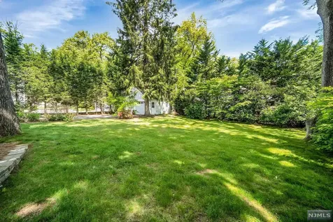 141 Avondale Road Ridgewood NJ 07450