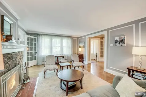 141 Avondale Road Ridgewood NJ 07450