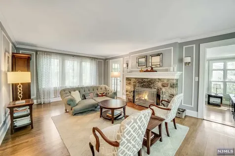 141 Avondale Road Ridgewood NJ 07450