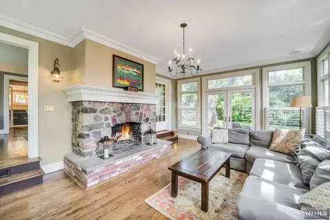 141 Avondale Road Ridgewood NJ 07450
