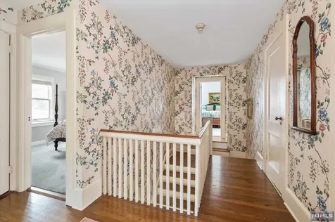 420 Colonial Road Ridgewood NJ 07450