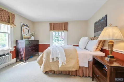 420 Colonial Road Ridgewood NJ 07450