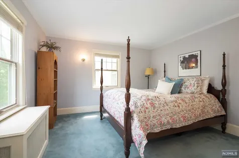 420 Colonial Road Ridgewood NJ 07450