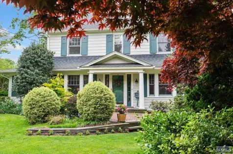 420 Colonial Road Ridgewood NJ 07450