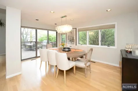 174 Van Winkle Lane Mahwah NJ 07430