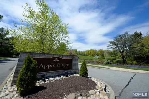 174 Van Winkle Lane Mahwah NJ 07430