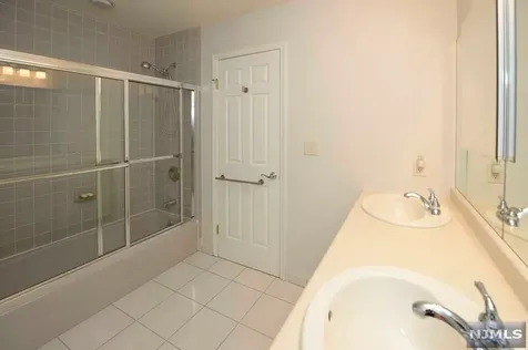 174 Van Winkle Lane Mahwah NJ 07430