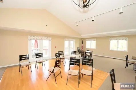 174 Van Winkle Lane Mahwah NJ 07430