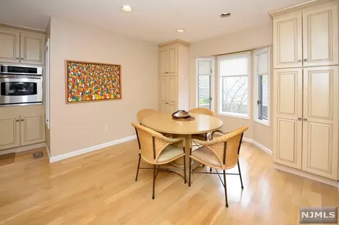 174 Van Winkle Lane Mahwah NJ 07430
