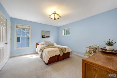 125 Hollywood Avenue Ho-ho-kus NJ 07423