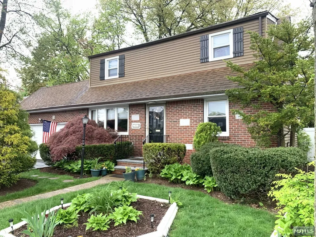 253 S Prospect Avenue Bergenfield NJ 07621
