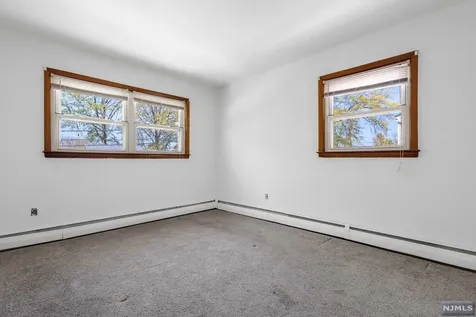 11 Westerholt Avenue Woodland Park NJ 07424