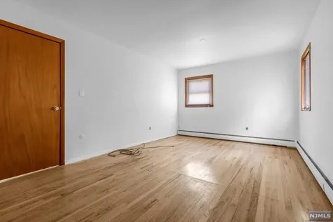 11 Westerholt Avenue Woodland Park NJ 07424