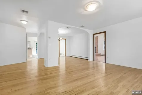 11 Westerholt Avenue Woodland Park NJ 07424