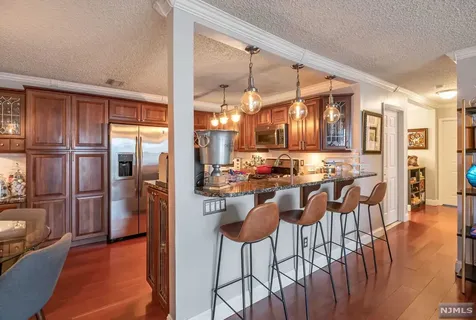 1059 Ash Drive Mahwah NJ 07430