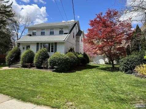 176 Park Avenue Allendale NJ 07401