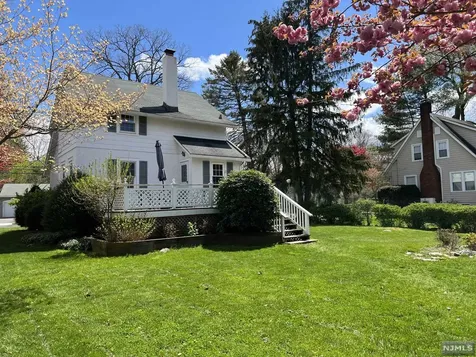 176 Park Avenue Allendale NJ 07401