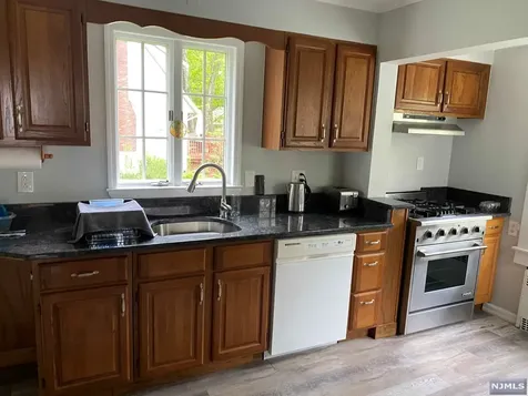 176 Park Avenue Allendale NJ 07401
