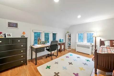 333 West End Avenue Ridgewood NJ 07450