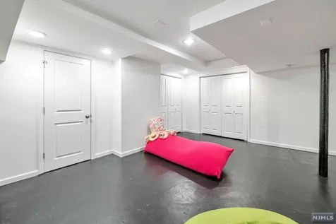 333 West End Avenue Ridgewood NJ 07450