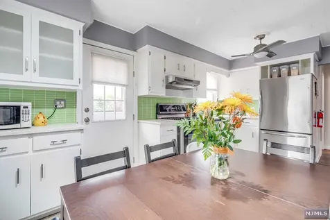 30 Blum Lane Nutley NJ 07110