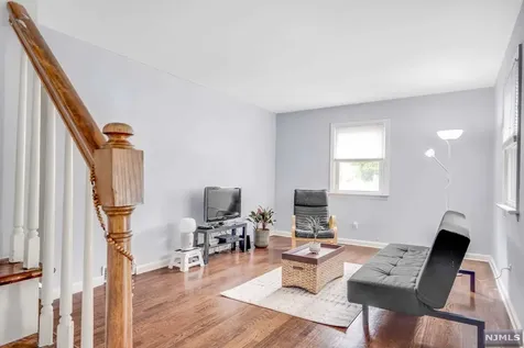 30 Blum Lane Nutley NJ 07110