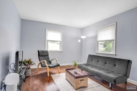 30 Blum Lane Nutley NJ 07110
