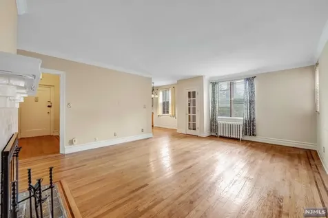 100 E Palisade Avenue Englewood NJ 07631