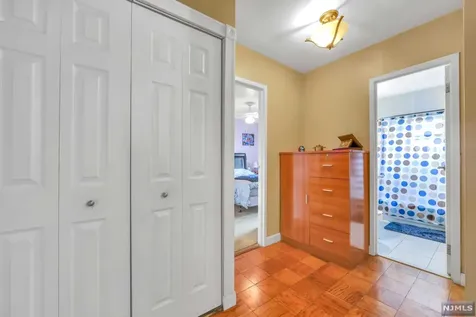 44 S Main Street Lodi NJ 07644