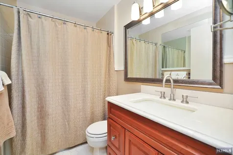 666 Juniper Way Mahwah NJ 07430