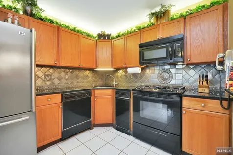 666 Juniper Way Mahwah NJ 07430