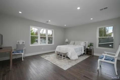 446 Washington Avenue Montclair NJ 07042
