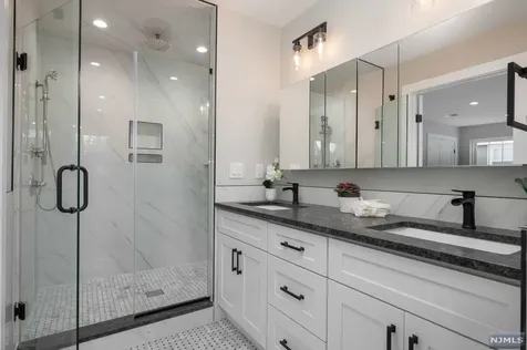 446 Washington Avenue Montclair NJ 07042