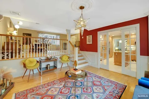 69 Maryland Road Paramus NJ 07652