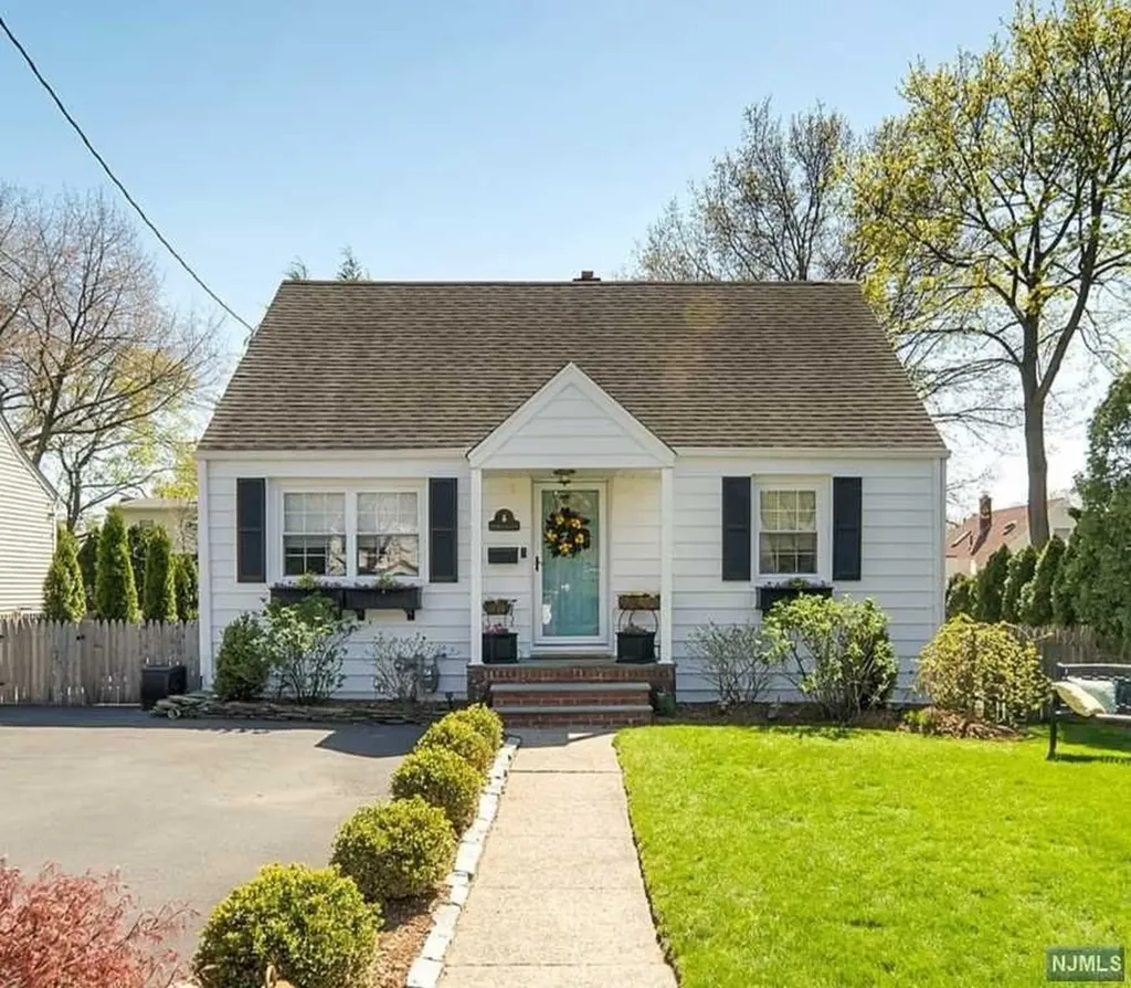 370 Litchfield Street Ridgewood NJ 07450