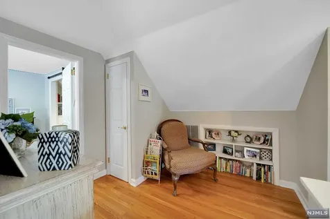 370 Litchfield Street Ridgewood NJ 07450