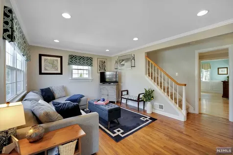 370 Litchfield Street Ridgewood NJ 07450